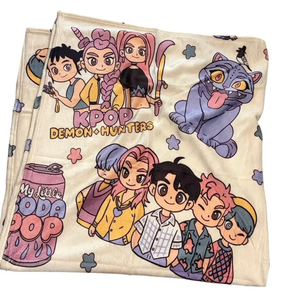 KPop Demon Hunters Fleece Throw Blanket My Little Soda Pop Plush NWOT Soft Rumi